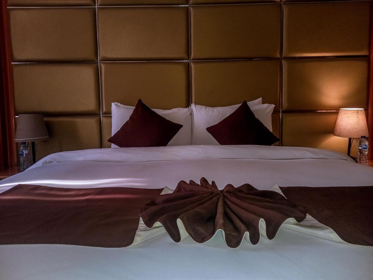 Summerset Continental Hotel By Usuma Mobushipe Экстерьер фото